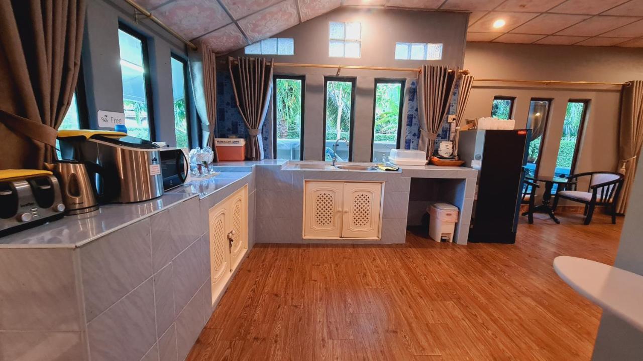 Amantra Homestay & Village Surat Thani Ngoại thất bức ảnh